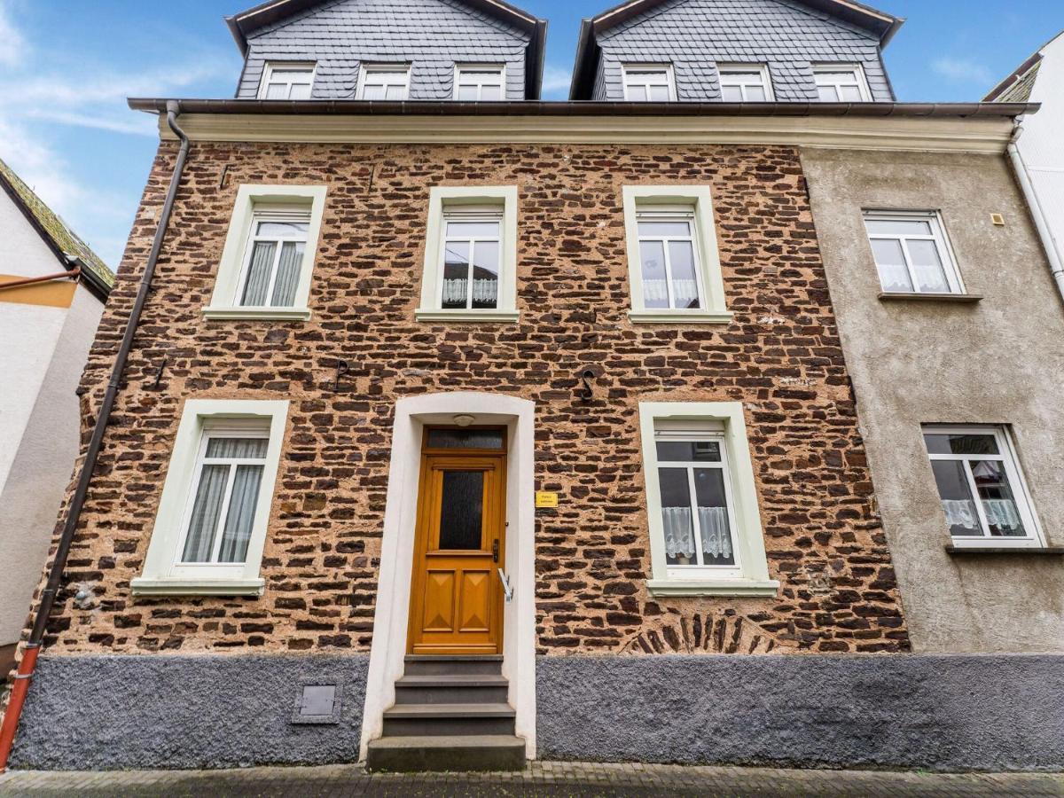 Comfortable Apartment in Ediger-Eller Eifel near Town Centre Sankt Aldegund Eksteriør bilde