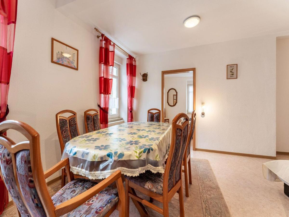 Comfortable Apartment in Ediger-Eller Eifel near Town Centre Sankt Aldegund Eksteriør bilde
