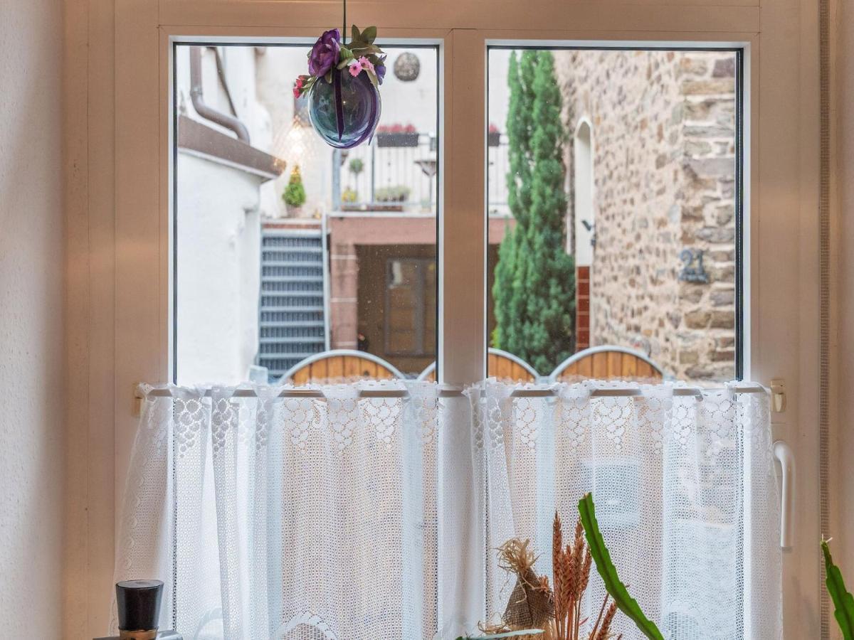 Comfortable Apartment in Ediger-Eller Eifel near Town Centre Sankt Aldegund Eksteriør bilde