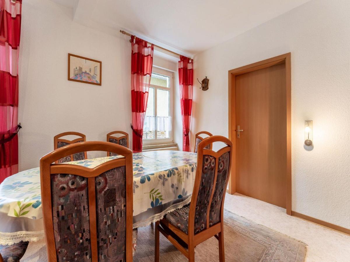 Comfortable Apartment in Ediger-Eller Eifel near Town Centre Sankt Aldegund Eksteriør bilde